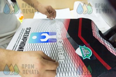 Пример работ №8. Печать логотипов на лонгсливах